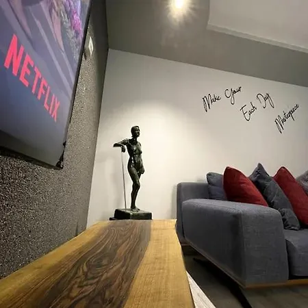 High-end Designed Flat With Carpark In Alsancak