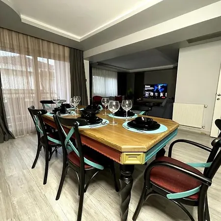 High-end Designed Flat With Carpark In Alsancak * Izmir