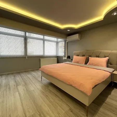 High-end Designed Flat With Carpark In Alsancak
